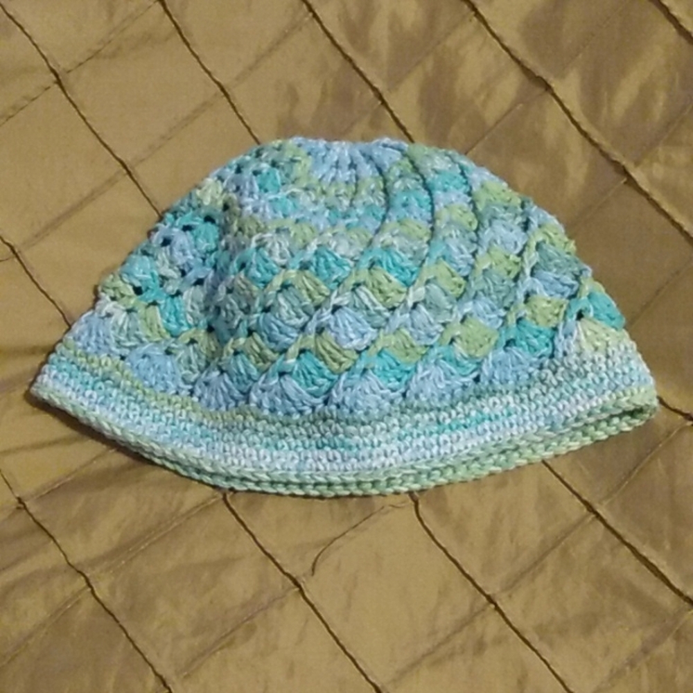 Handmade Homemade Crocheted 100% Cotton Blue Green Spiral Women's Size Large Hat